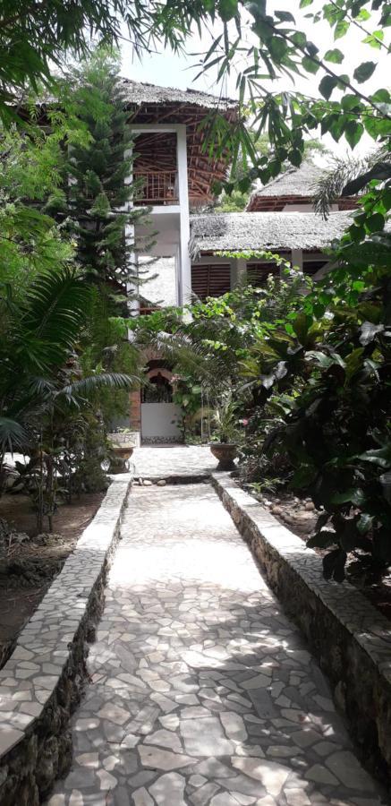 Mangga Lodge 비라 외부 사진
