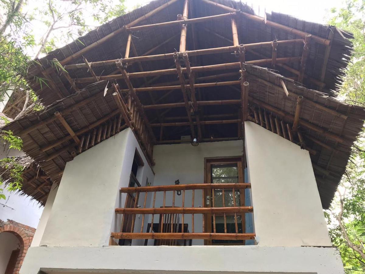 Mangga Lodge 비라 외부 사진